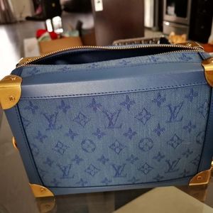 Louis vuitton chain bag runway